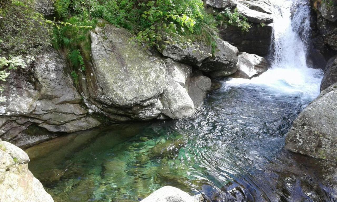 ホテル La Stella Delle Alpi Vico Canavese エクステリア 写真